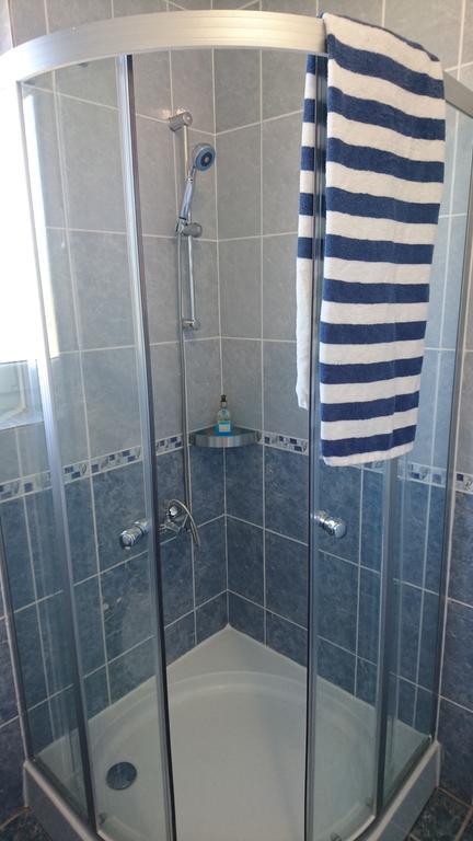 Apartmani Apolon Vrdnik Esterno foto